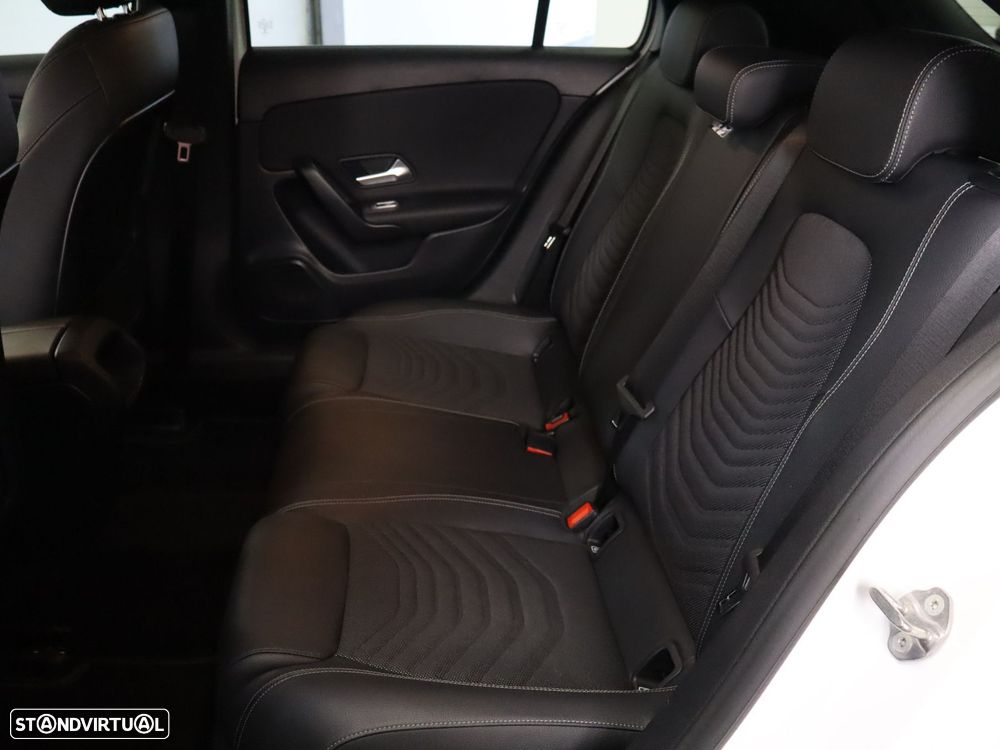 Mercedes-Benz A 250 e Style Plus - 12