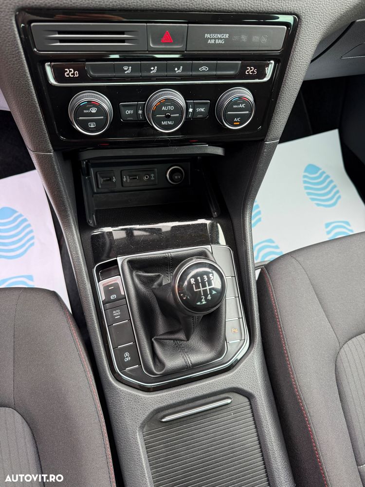 VOLKSWAGEN Golf 2017 — imagine 30