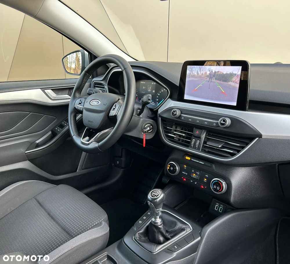 Ford Focus 1.5 EcoBlue Connected - 23