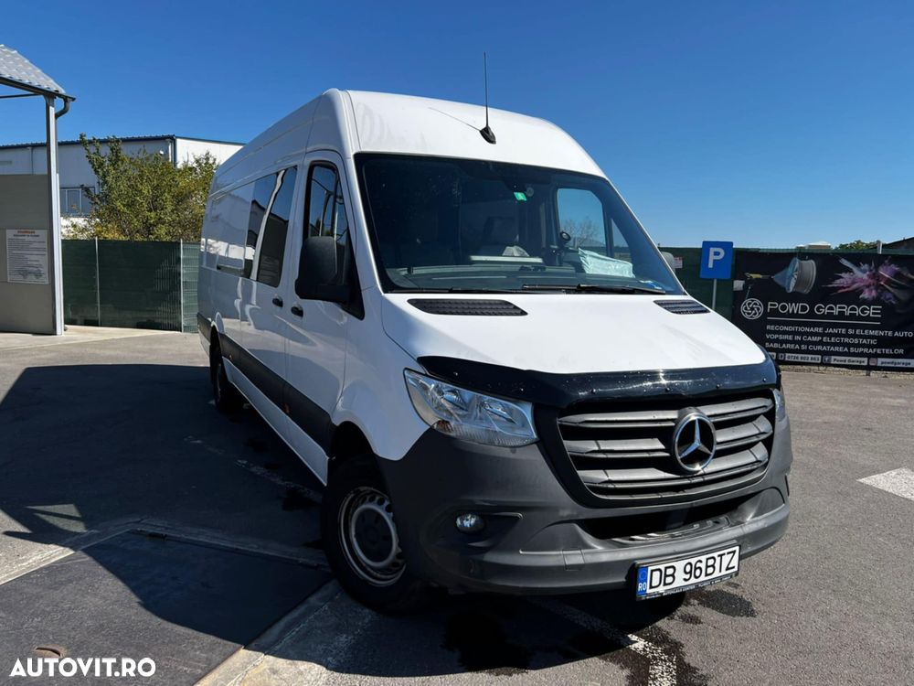 Mercedes-Benz Sprinter - 5