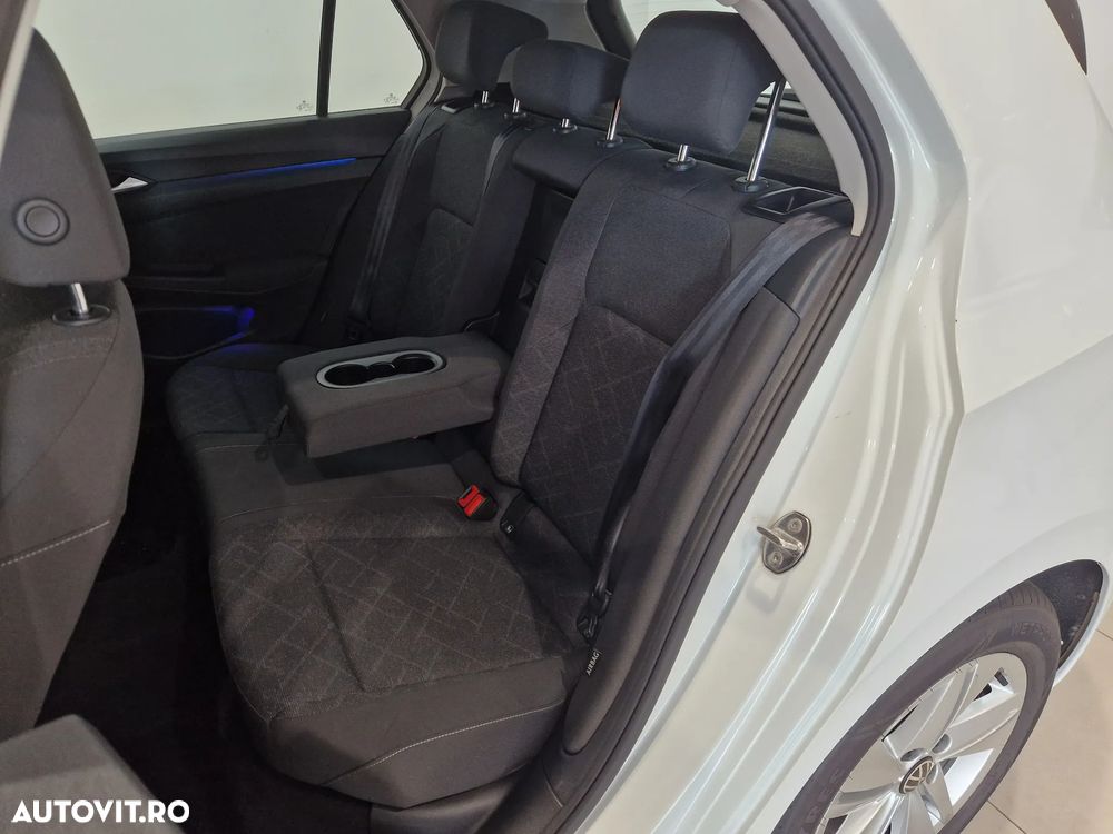 Volkswagen Golf 1.5 eTSI ACT DSG MHEV Life - 14