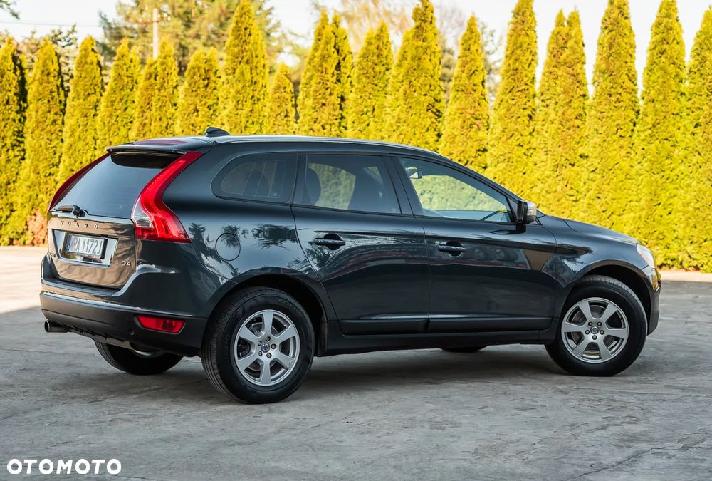 Volvo XC 60 2.4D AWD Momentum - 14