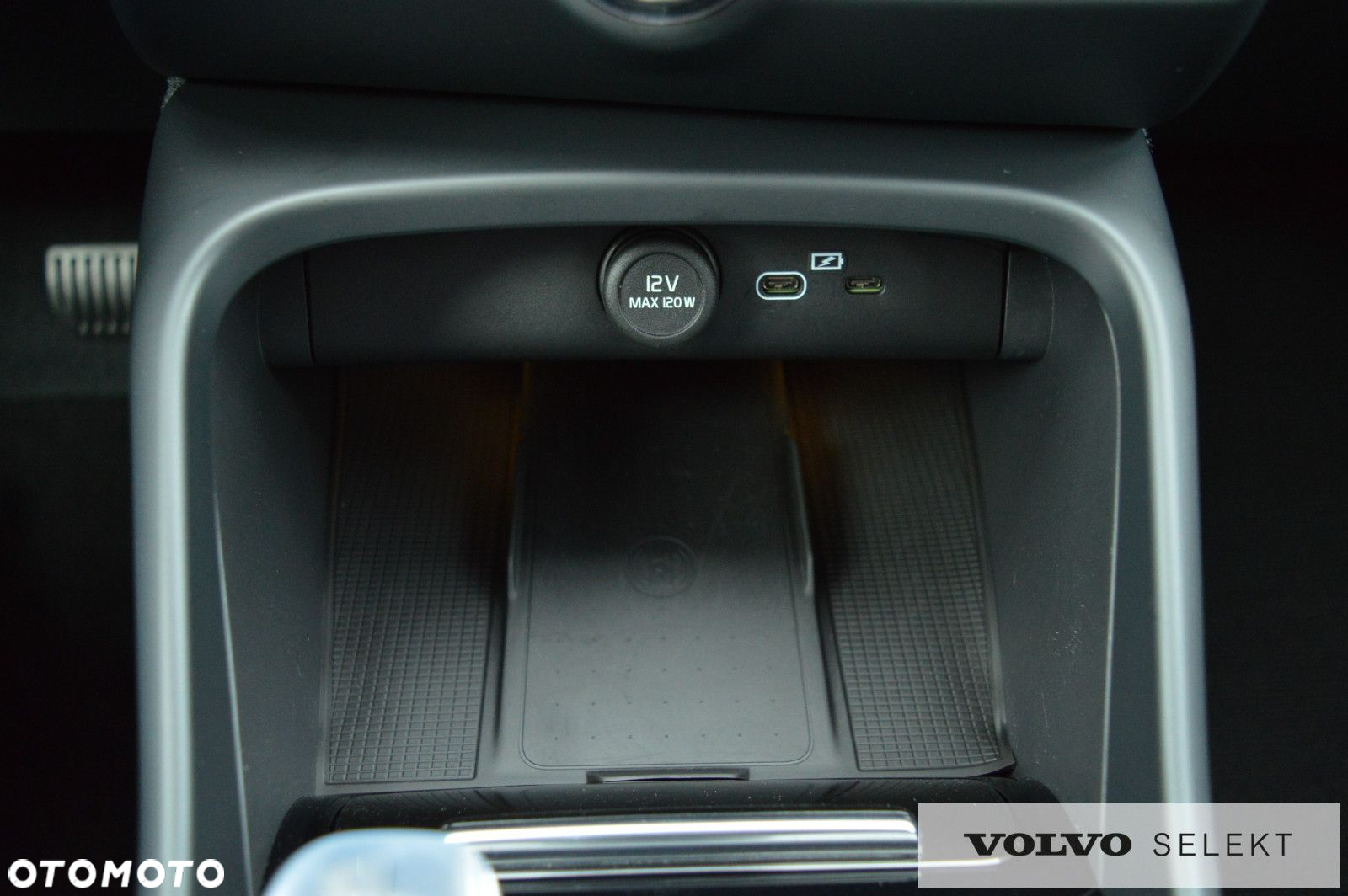 Volvo XC 40 - 32