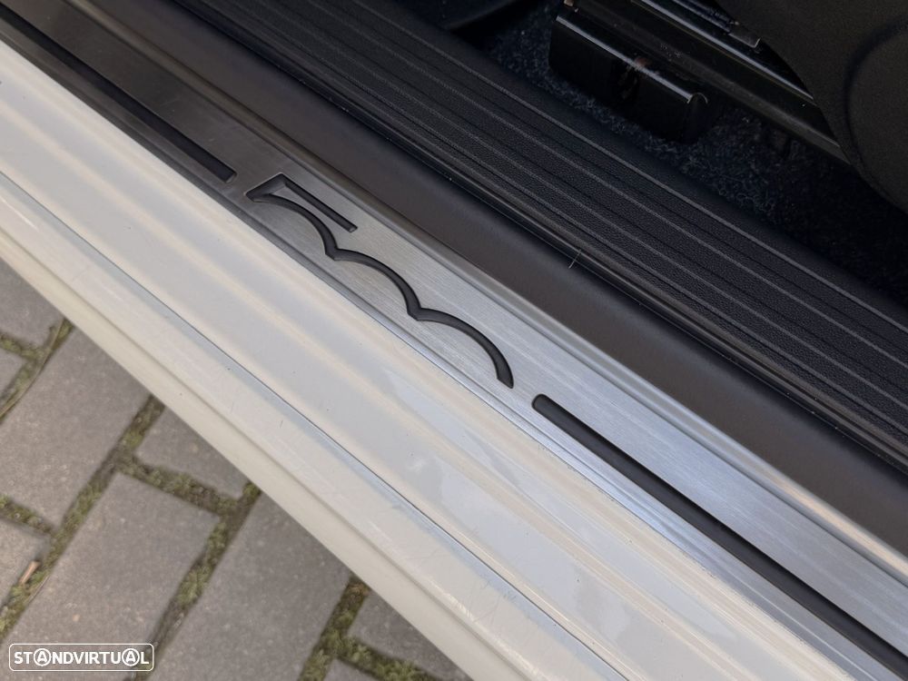 Fiat 500C 1.0 Hybrid Sport - 28