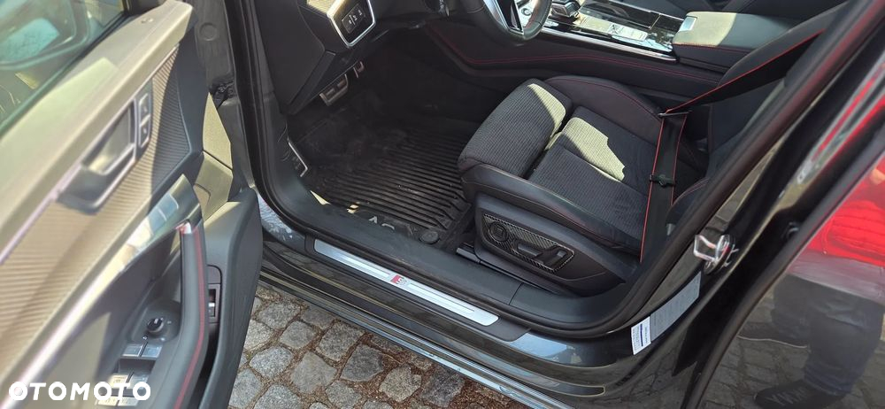 Audi A6 - 8
