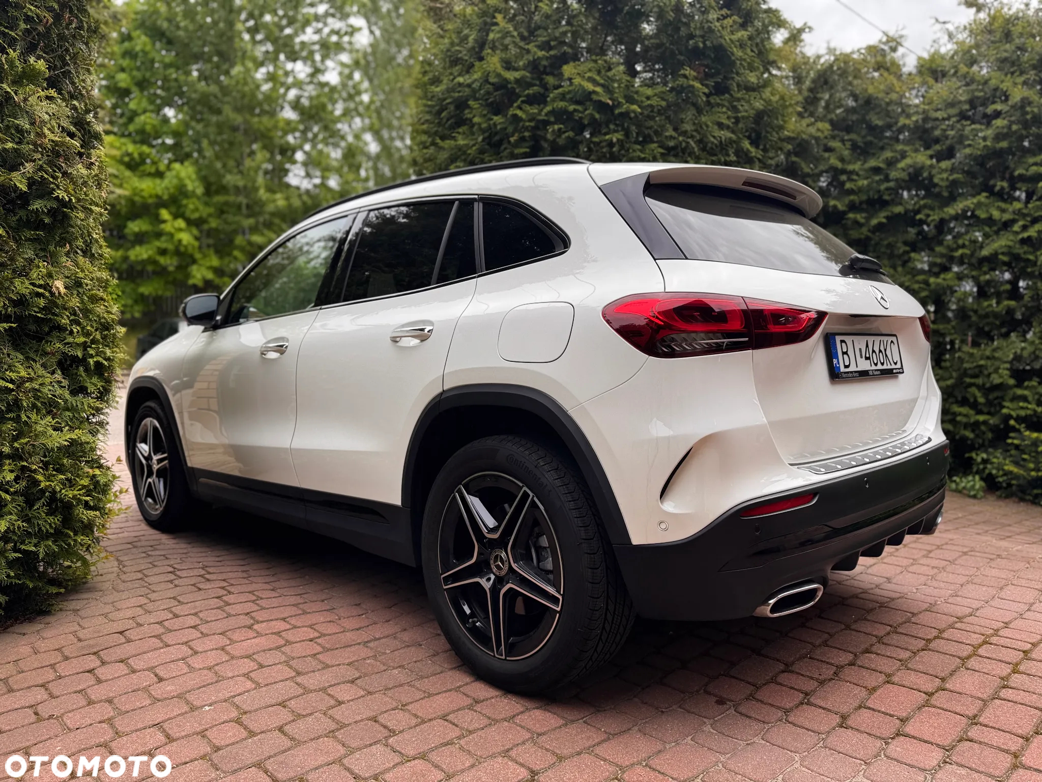 Mercedes-Benz GLA 250 8G-DCT AMG Line - 14