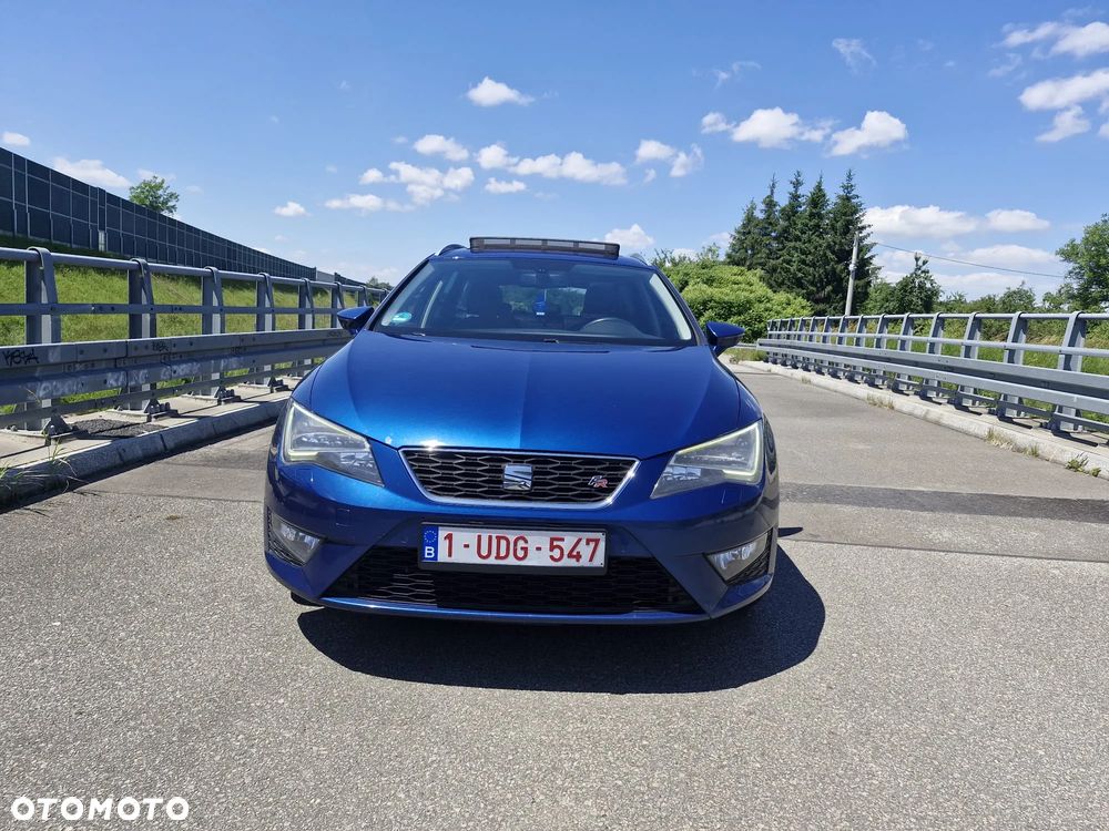 Seat Leon 2.0 TDI DPF Start&Stop DSG FR - 26