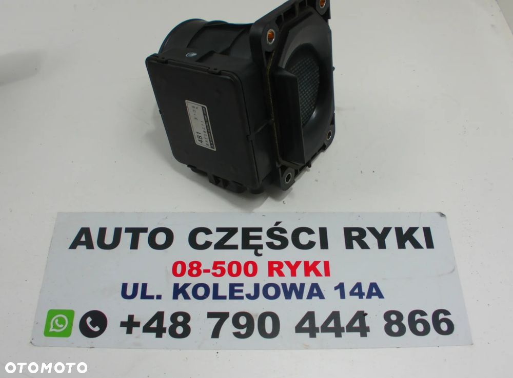 Mitsubishi Carisma 1.8 GDI Przepływomierz E5T08271 - 2