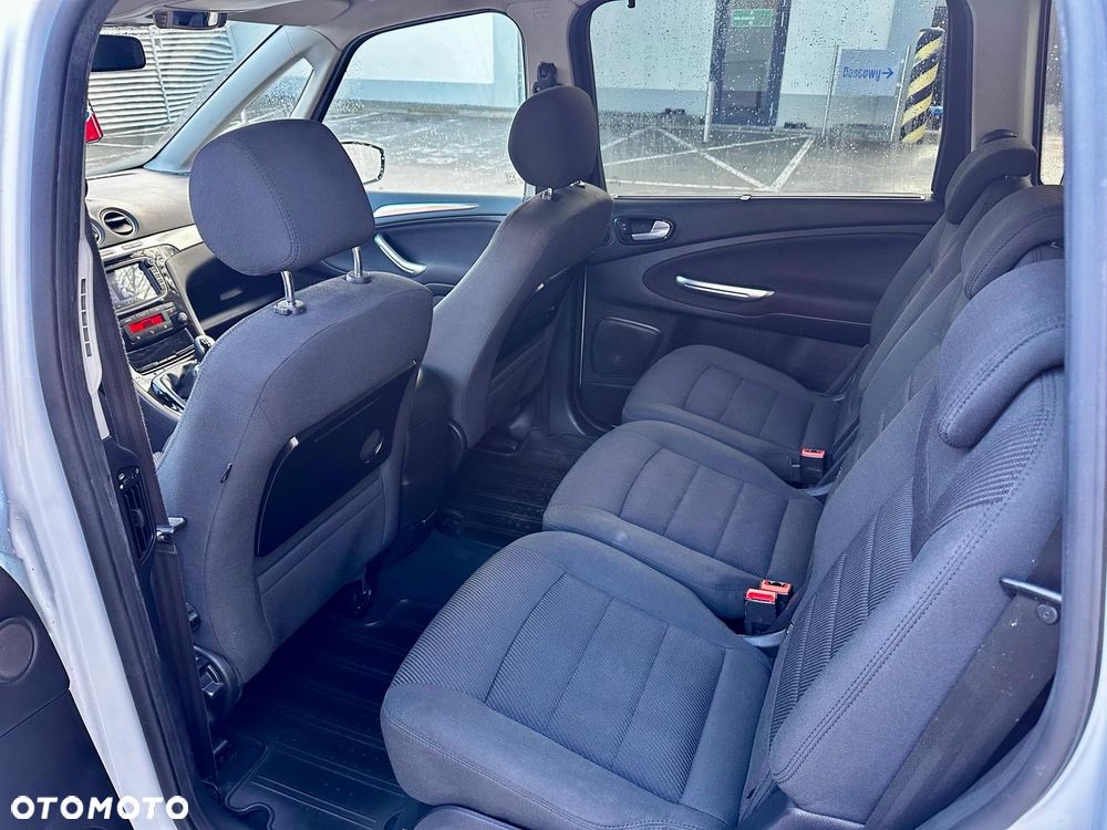 Ford Galaxy 2.0 TDCi DPF Titanium - 12