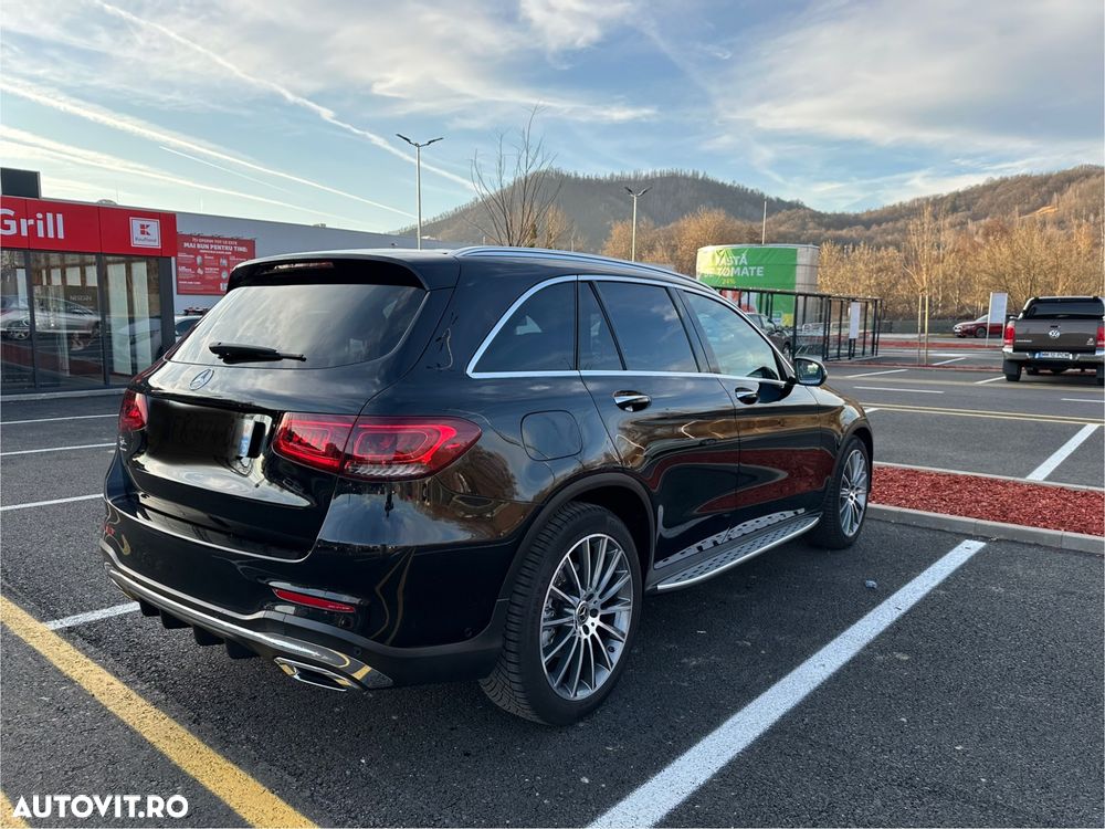 Mercedes-Benz GLC 220 d 4MATIC 9G-TRONIC AMG Line Plus - 6