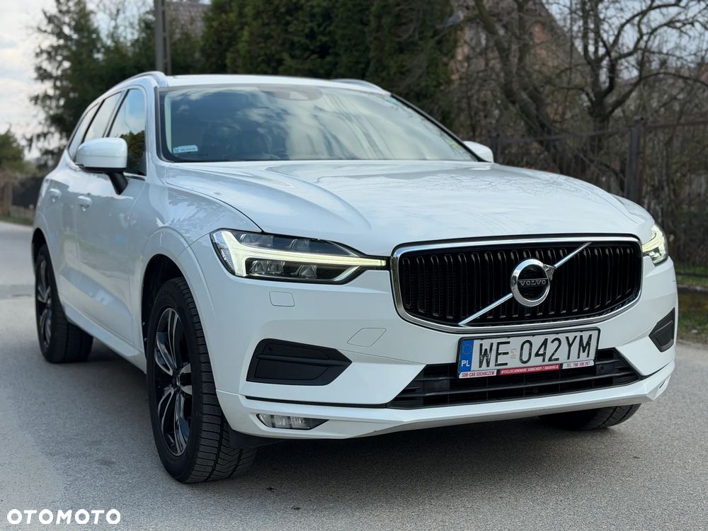 Volvo XC 60 B4 D AWD Momentum Pro - 3
