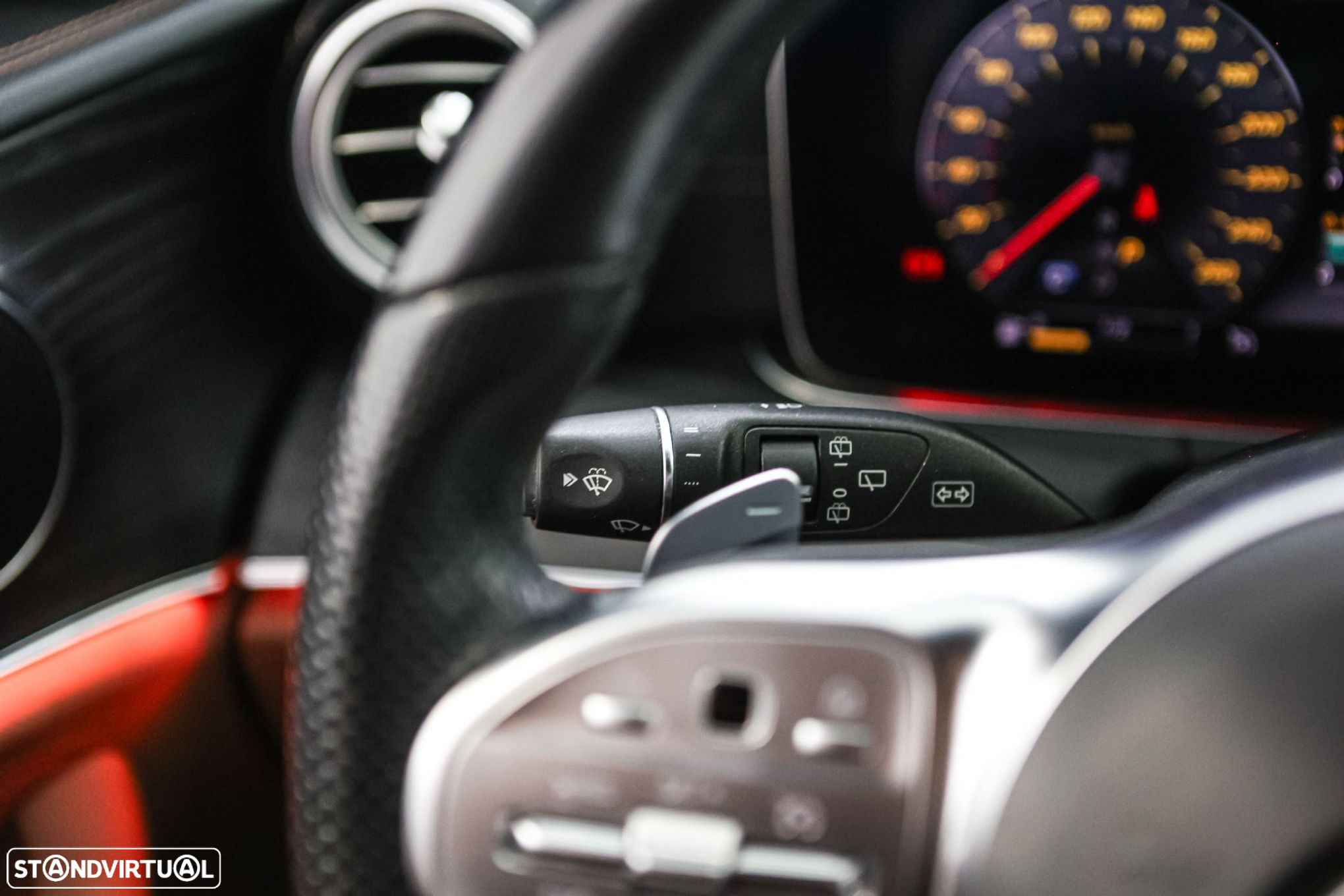 Mercedes-Benz E 300 de AMG Line - 20