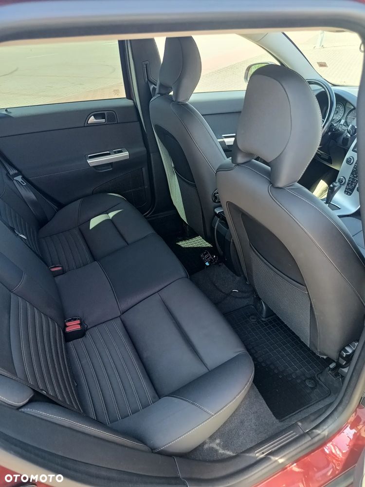 Volvo V50 - 11