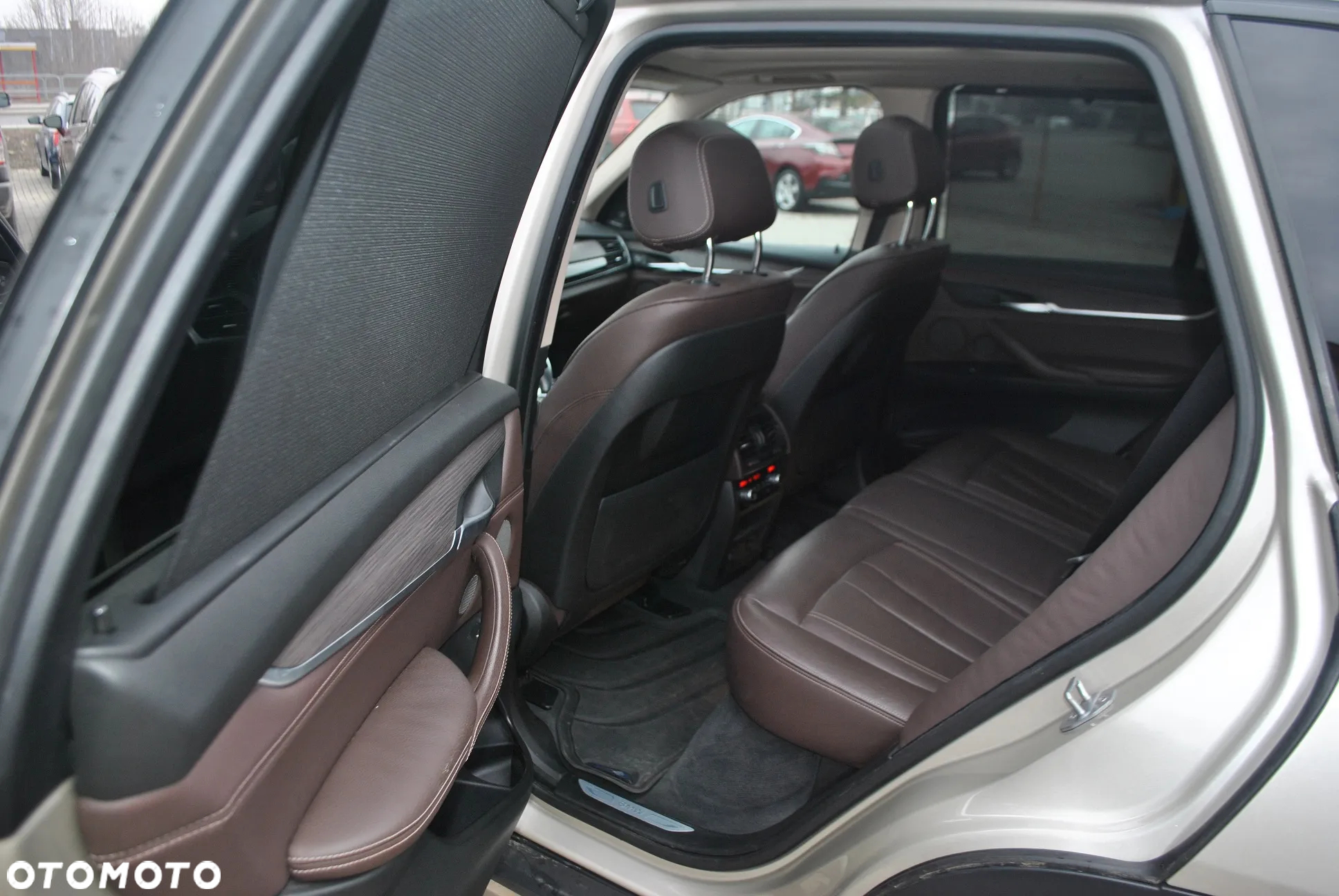 BMW X5 3.5i xDrive - 9