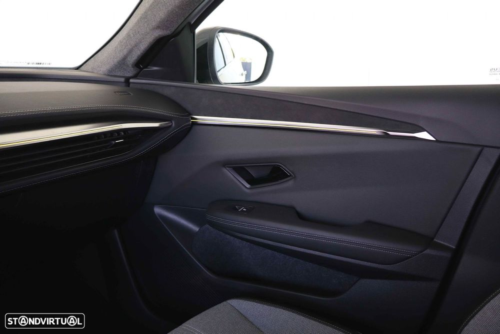 Mitsubishi Eclipse Cross 87 kWh Intense - 33