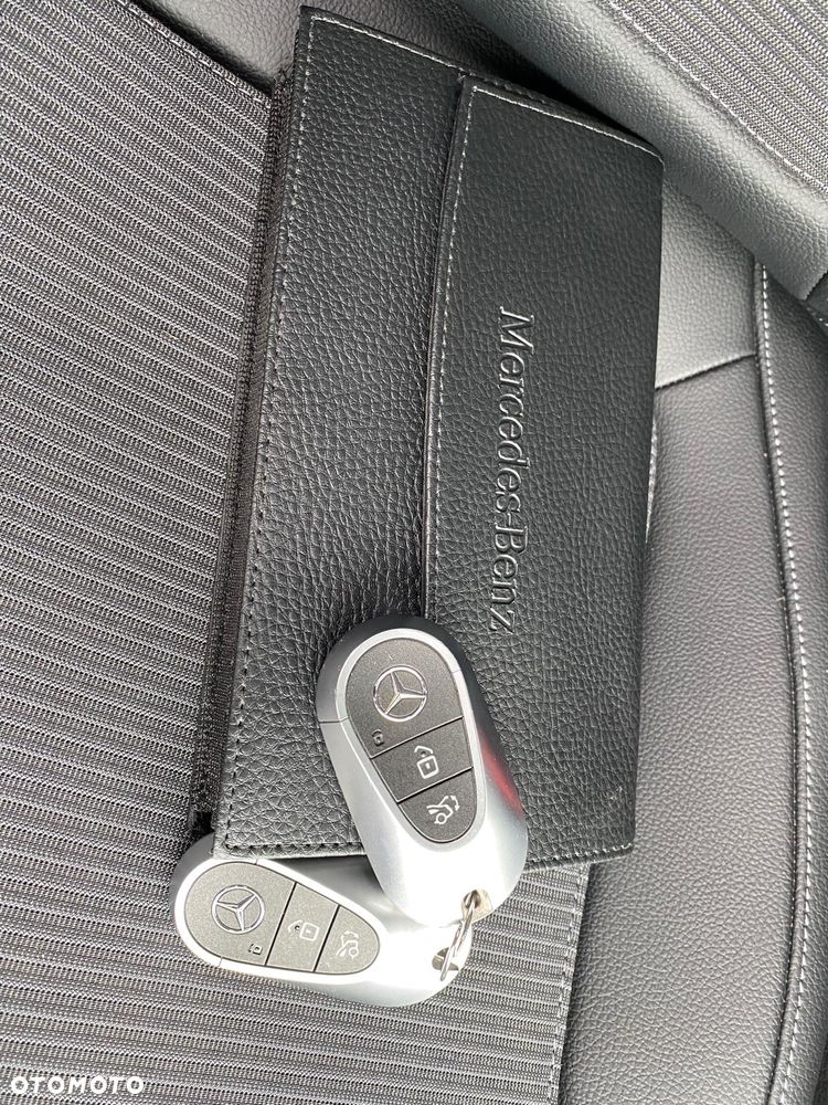 Mercedes-Benz Klasa C ver-180-mhev - 21