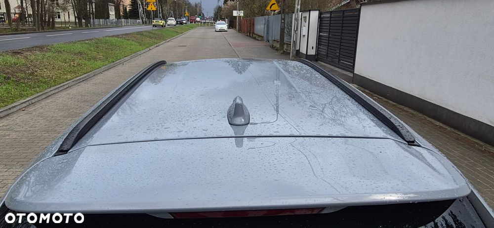 Toyota Corolla 1.8 Hybrid Active - 11