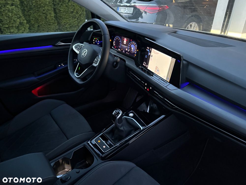 Volkswagen Golf - 17