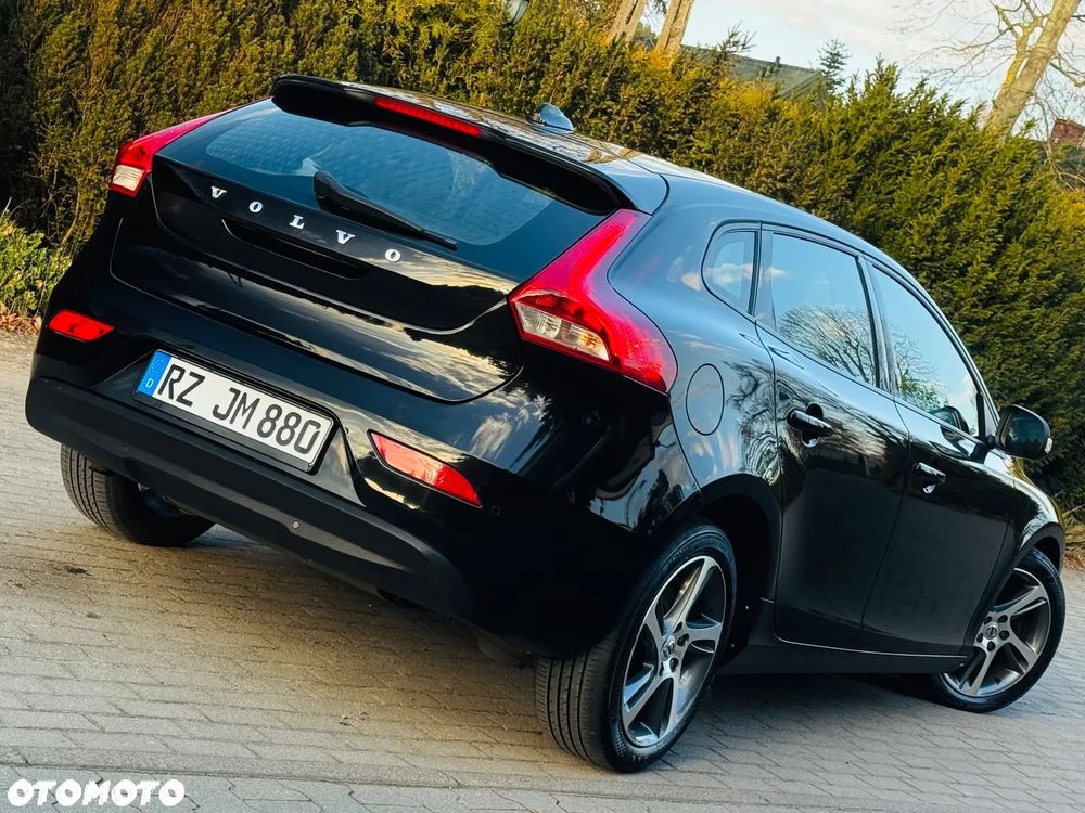Volvo V40 T2 Drive-E Momentum - 15