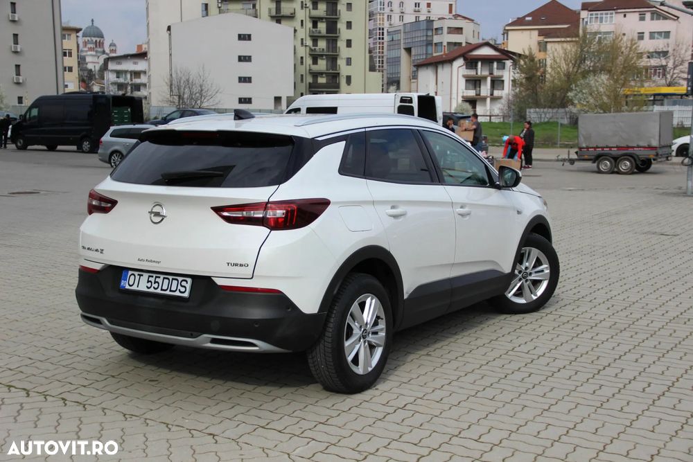 Opel Grandland X 1.2 Turbo START/STOP Elegance - 7