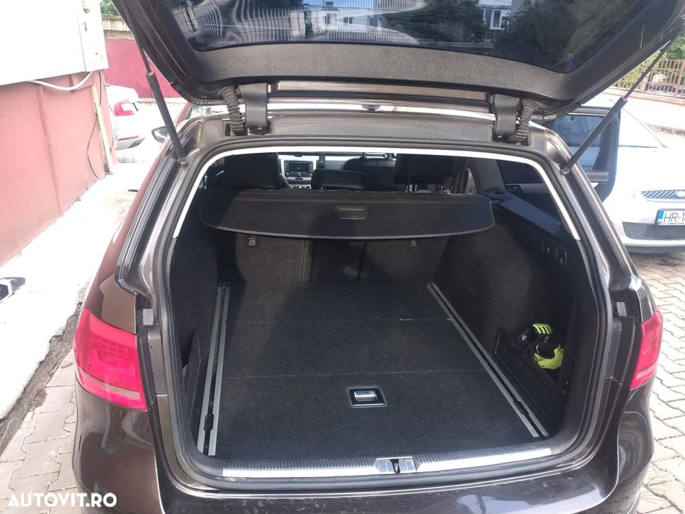 Volkswagen Passat Alltrack 2.0 TDI 4Motion BMT - 14