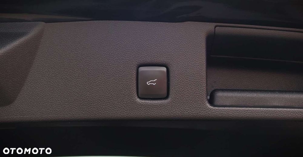 Ford Kuga - 23