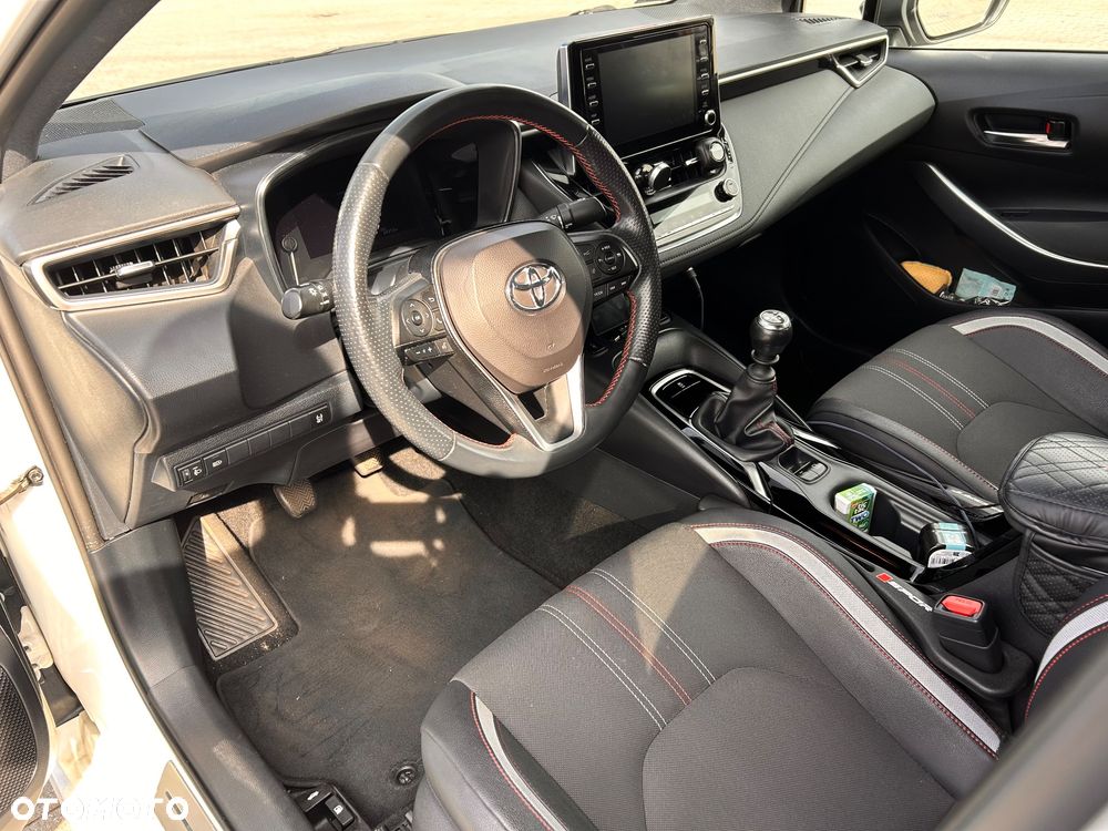 Toyota Corolla 1.6 GR Sport - 3