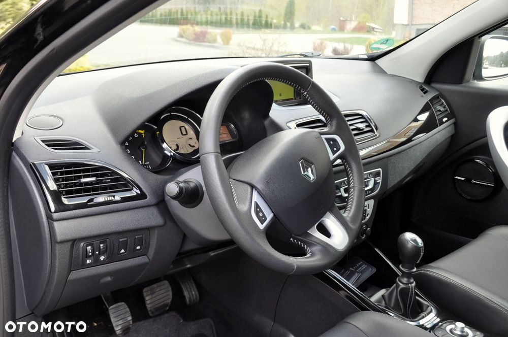 Renault Megane 1.2 16V TCE Energy Bose Edition - 23