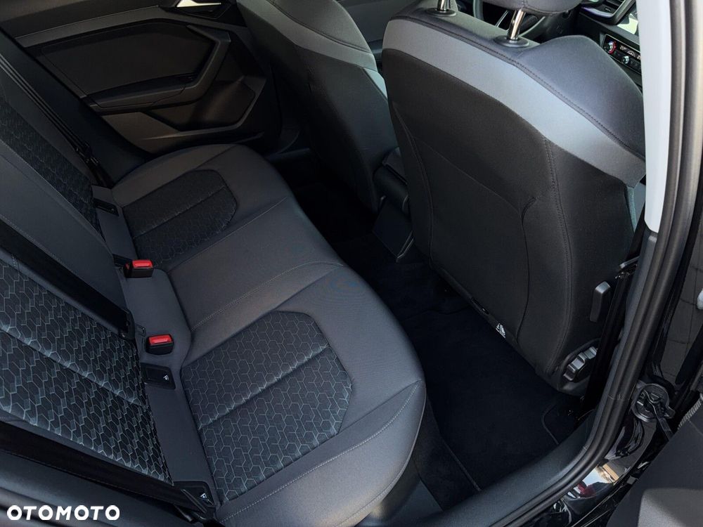 Audi A1 Sportback 35 TFSI Advanced S tronic - 13