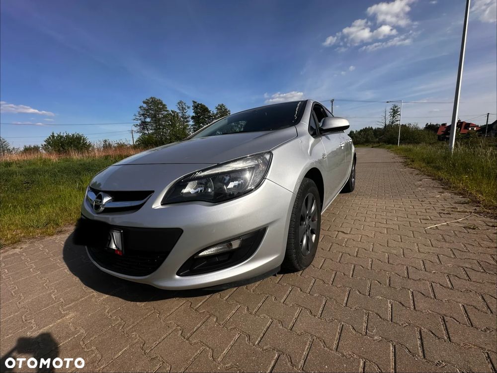 Opel Astra - 1
