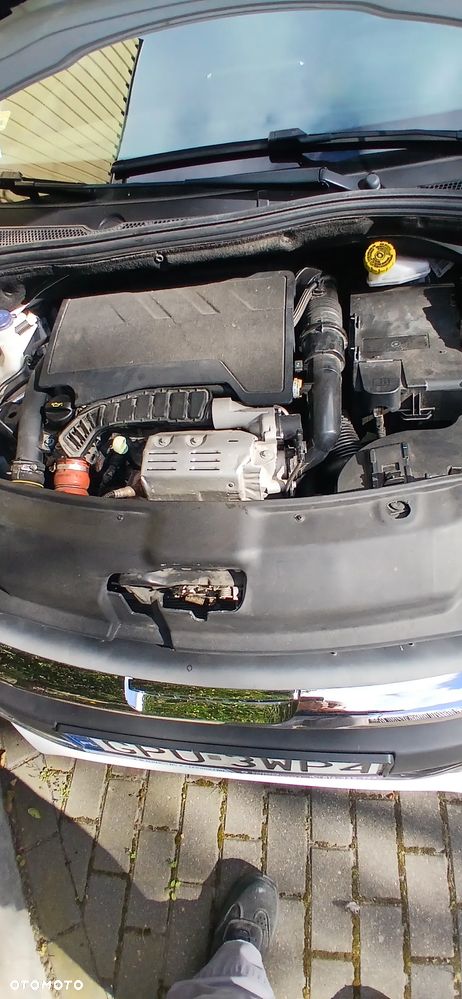 Peugeot 208 1.2 PureTech GPF Signature S&S EAT6 - 20