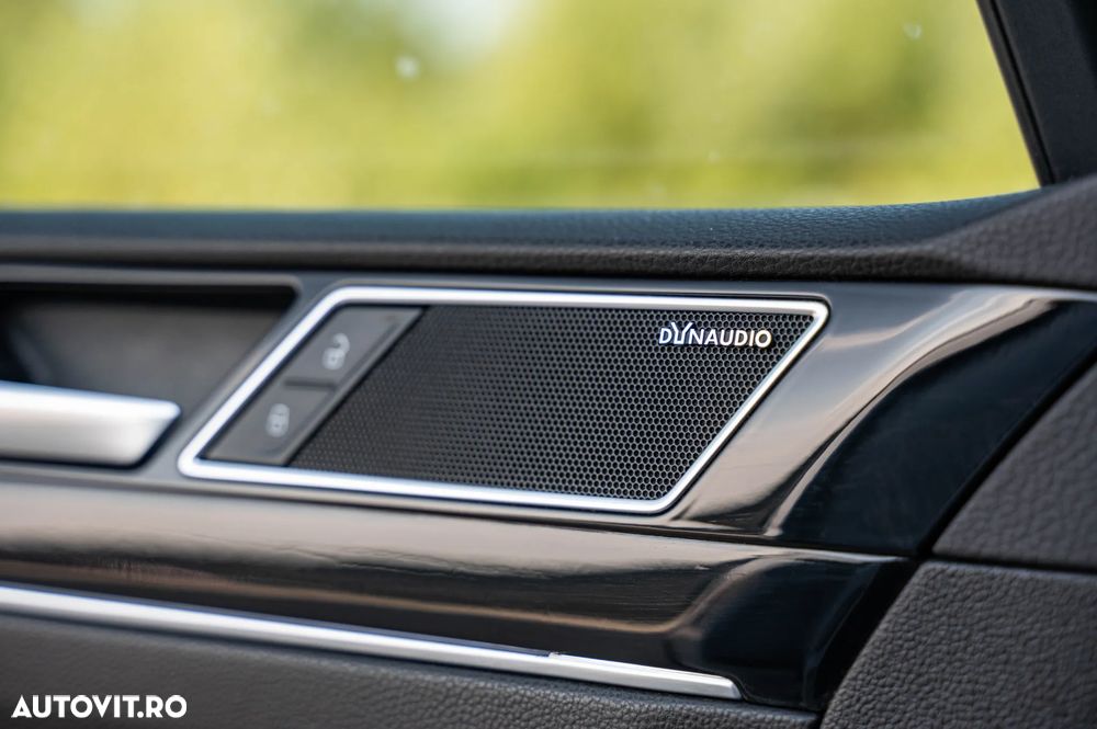 Volkswagen Passat - 22