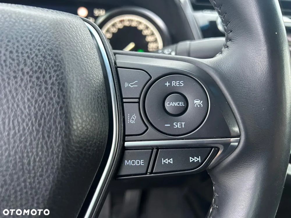 Toyota Camry 2.5 Hybrid Comfort CVT - 17