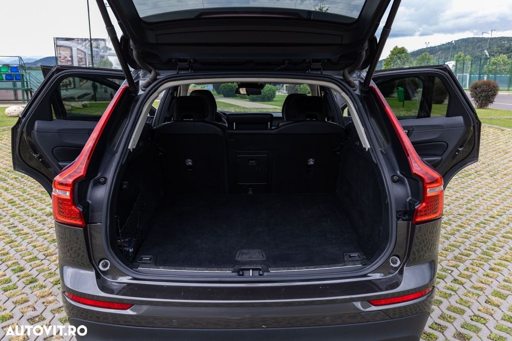 VOLVO XC60 2019 — imagine 7