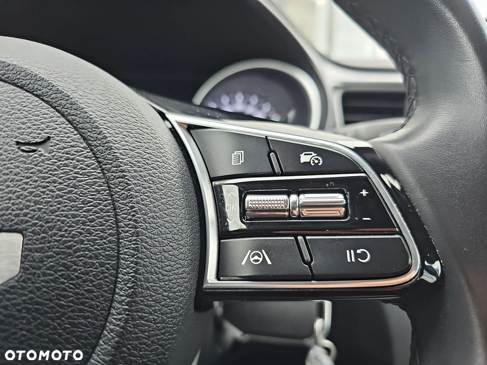 Kia Ceed 1.5 T-GDI M - 19