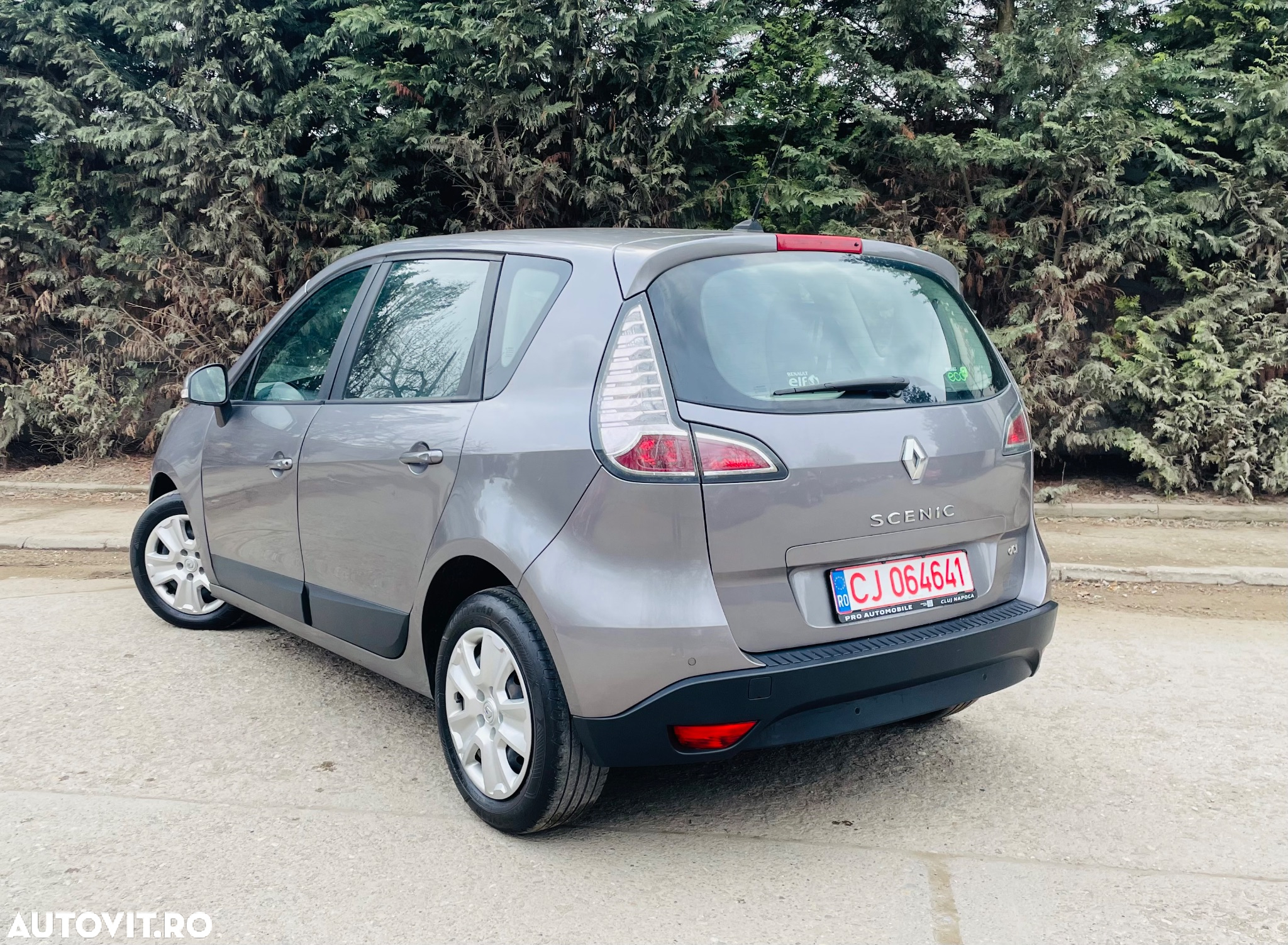 Renault Scenic ENERGY dCi 110 S&S Bose Edition - 26