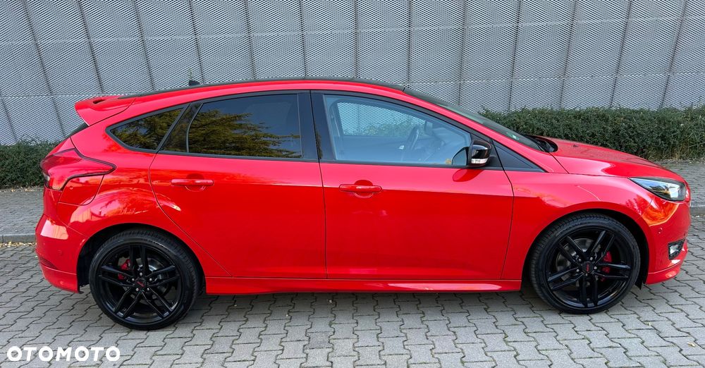 Ford Focus - 8