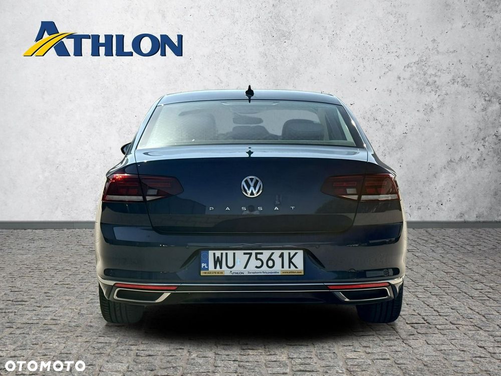 Volkswagen Passat 2.0 TSI Elegance DSG - 4