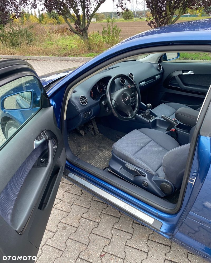 Audi A3 3-drzwiowe 1.9 TDI Ambiente - 10