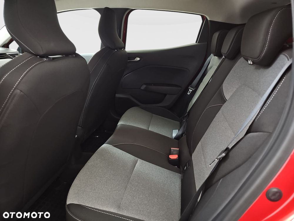 Renault Clio 1.0 TCe Evolution - 27