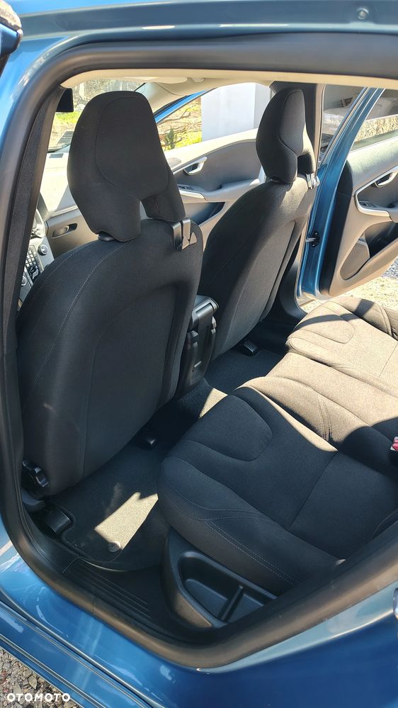 Volvo V40 D2 Kinetic - 15