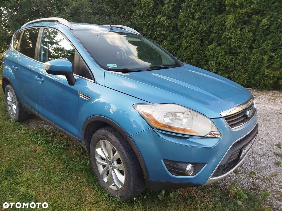 Ford Kuga - 2