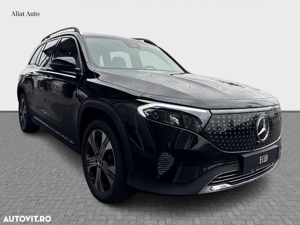 Mercedes-Benz EQB 300 4MATIC - 4