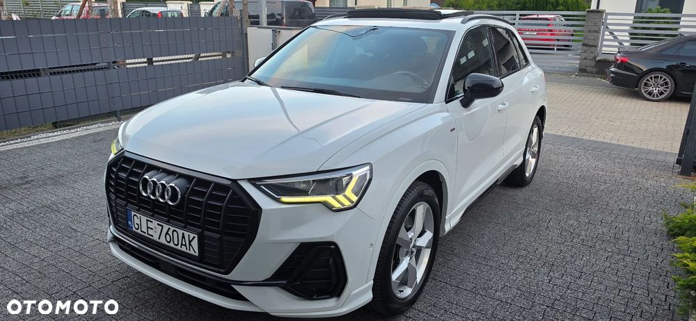 Audi Q3 2019 photo 2