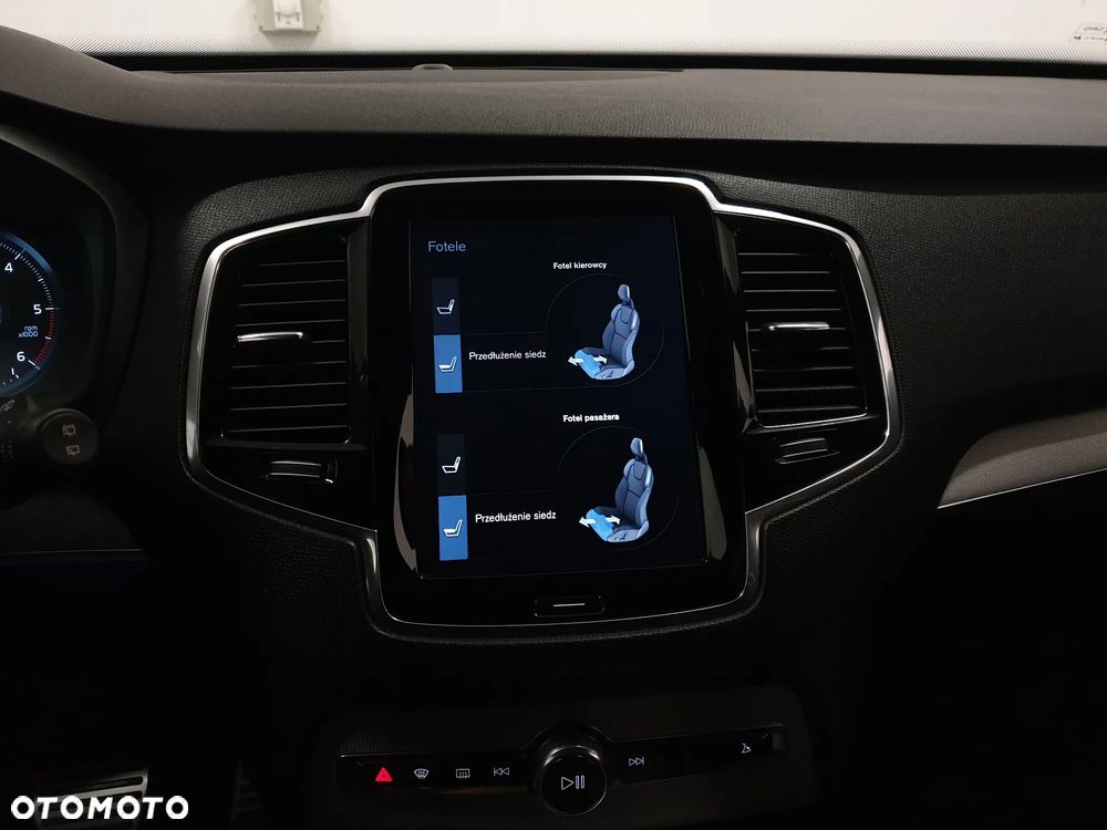 Volvo XC 90 D5 AWD R-Design - 19