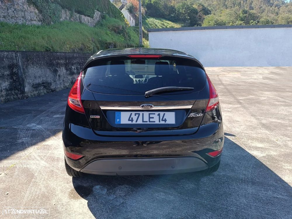 Ford Fiesta 1.4 TDCI Titanium - 8