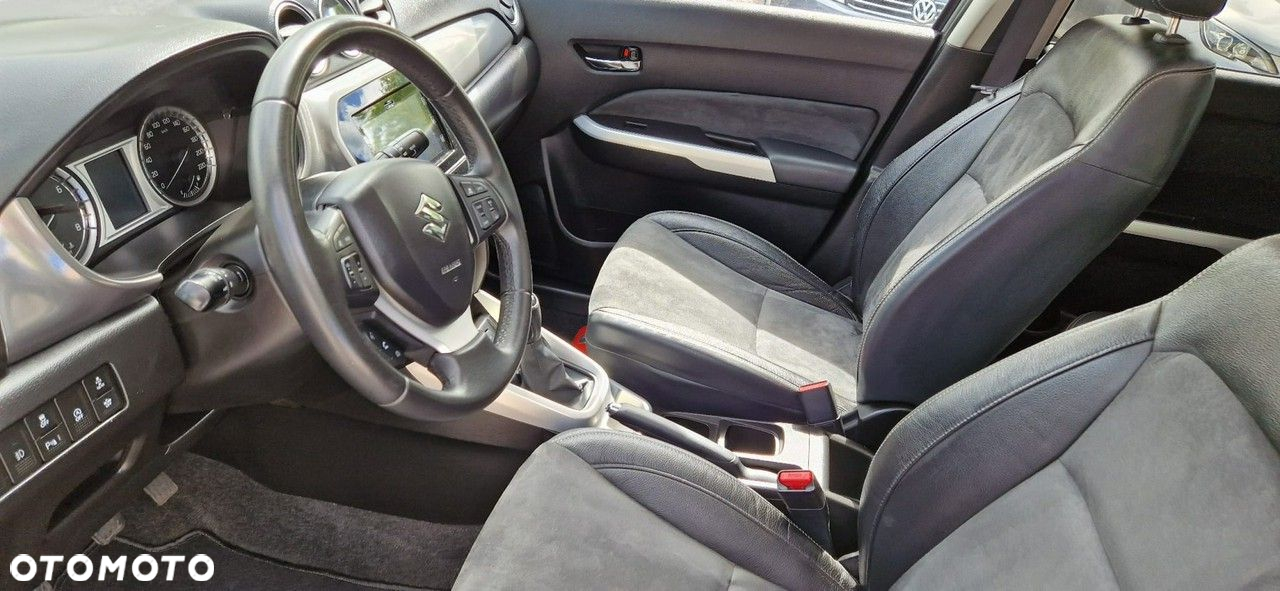 Suzuki Vitara - 30