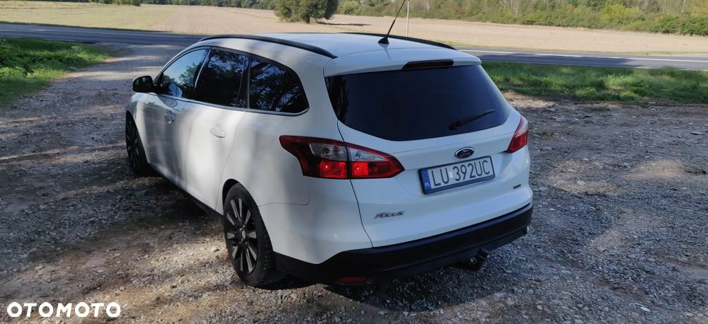 Ford Focus - 8