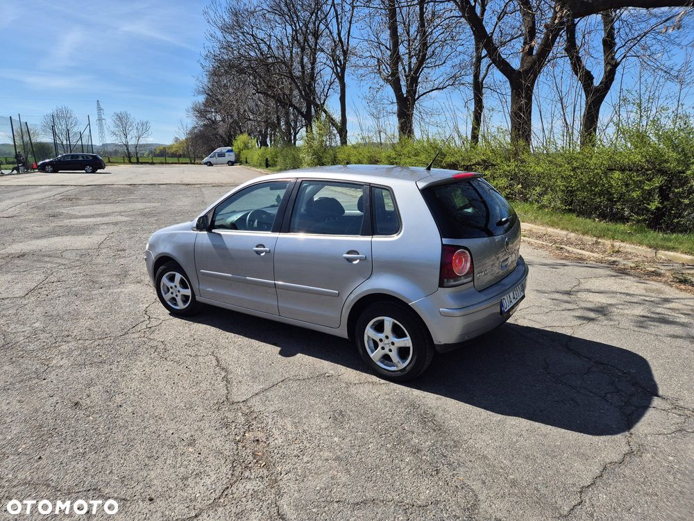 Volkswagen Polo - 5