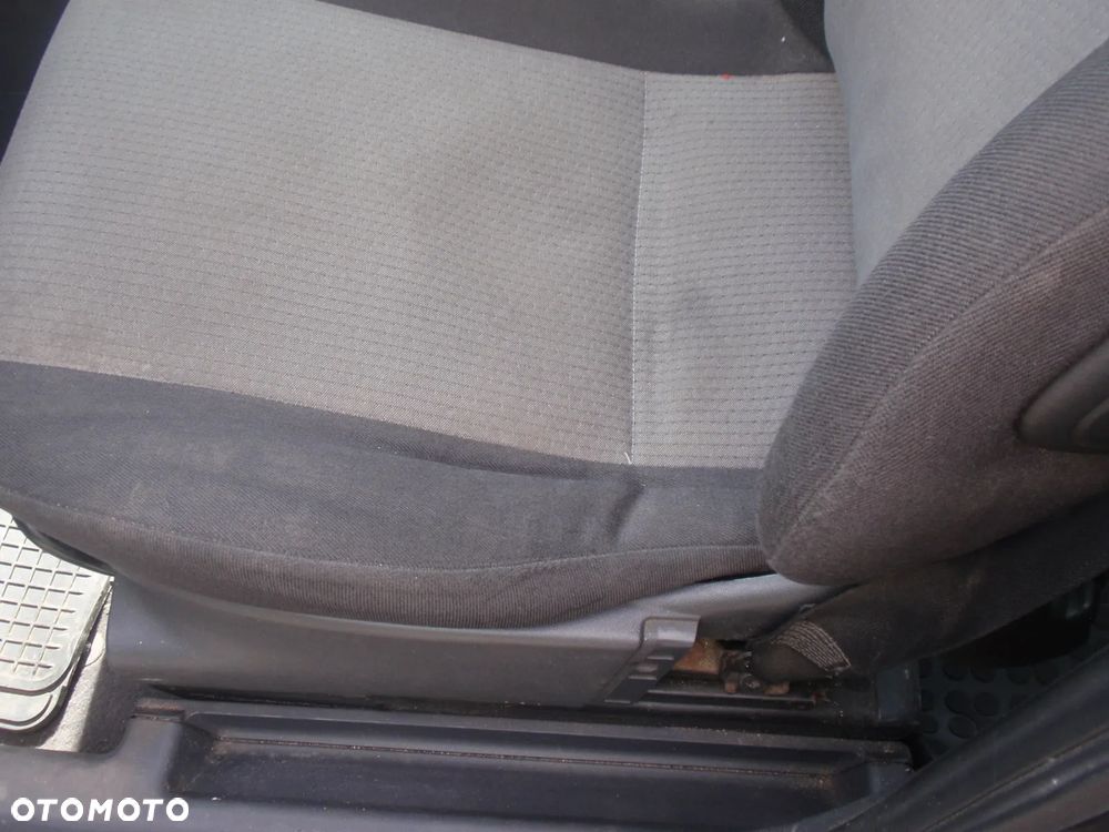 Opel Meriva 1.7 DTI Enjoy - 25